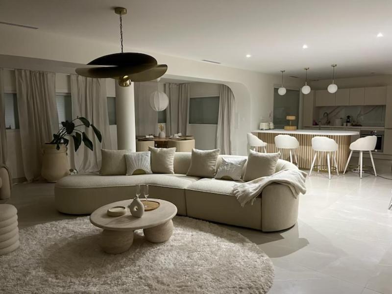Suite L Ecrin อาร์ลส์ ภายนอก รูปภาพ