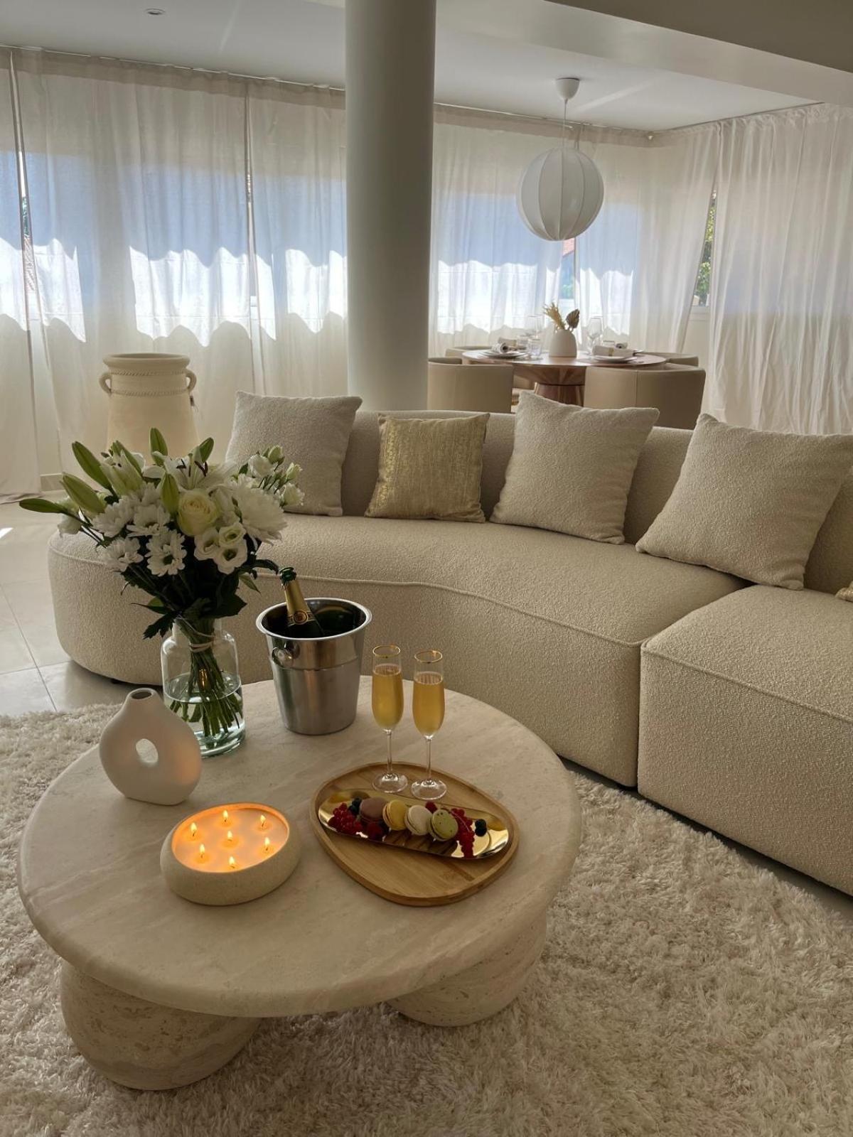 Suite L Ecrin อาร์ลส์ ภายนอก รูปภาพ